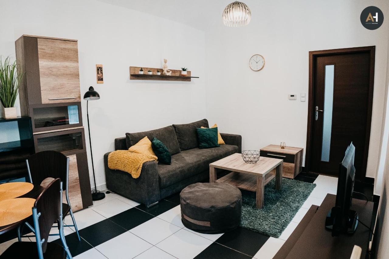 Ah Alzbetina Apartment Kosice Luaran gambar