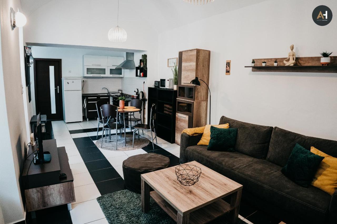 Ah Alzbetina Apartment Kosice Luaran gambar